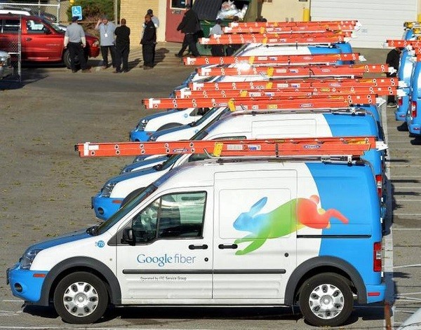 شبکهی Google Fiber برای خانوادههای کمدرآمد رایگان خواهد شد